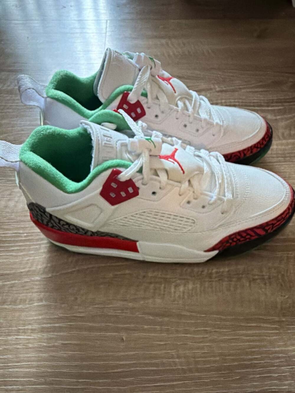 Air Jordan Spizike Golf Shoes - White/Classic Green/Cool Grey/Varsity Red size 5